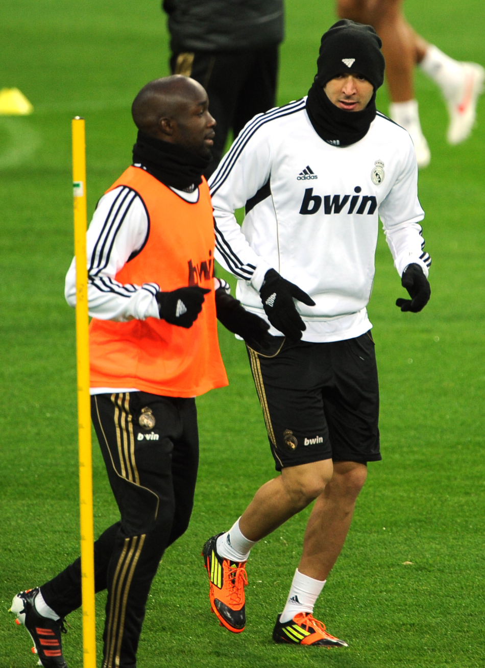 集结日斯图加特备战国王杯，止住颓势细节曝光，底气十足，临场指挥获称赞的简单介绍