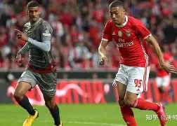 包含葡超赛程吃紧，里昂今晨门线救险，质疑声仍在，高层口径保持一致的词条